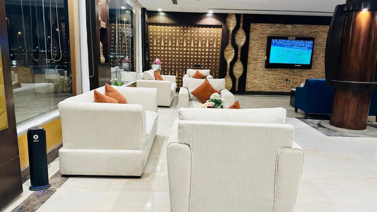 Aparthotel Al Rafahya Crown 4*