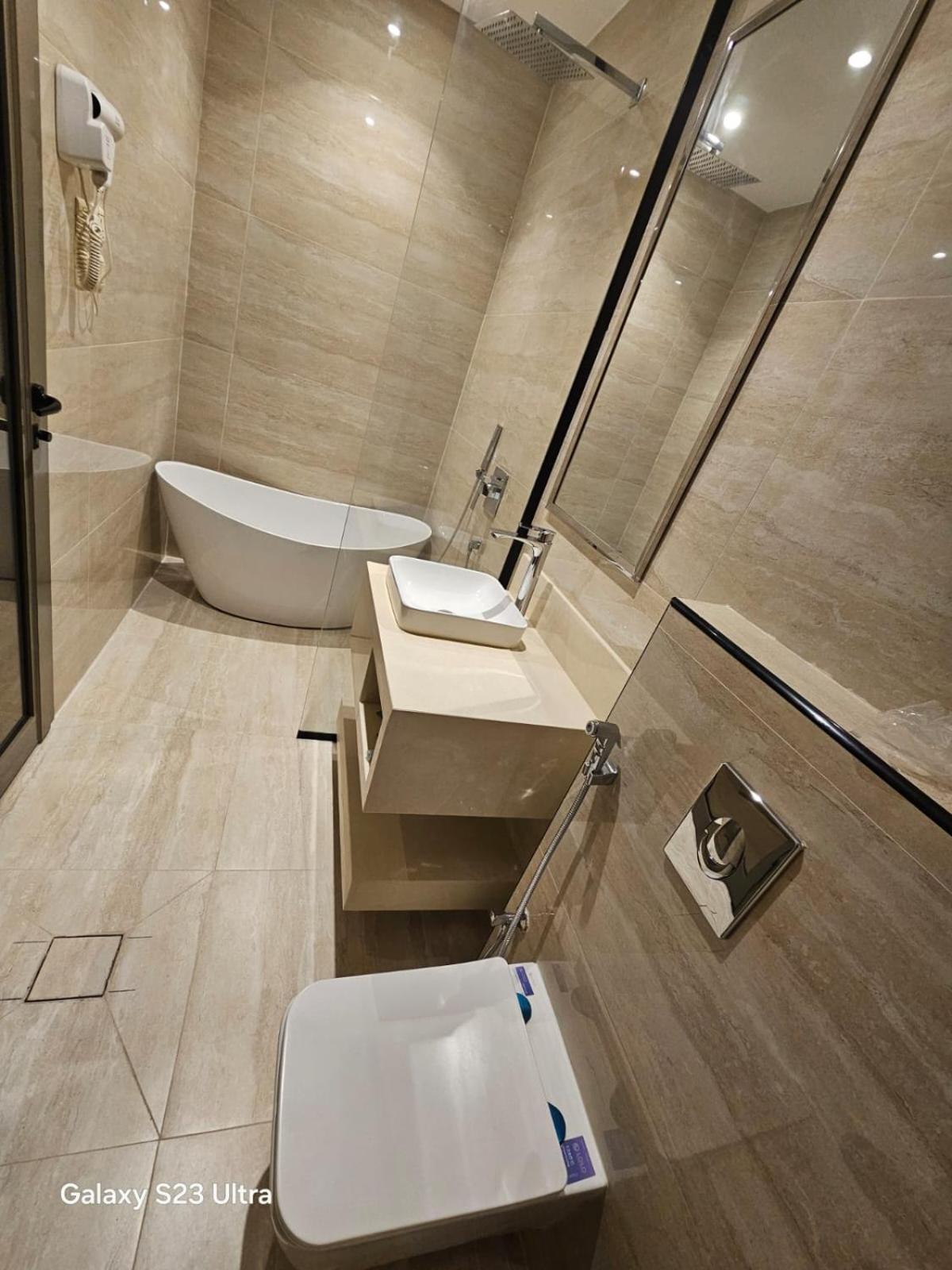 Al Rafahya Crown 4* Riyadh