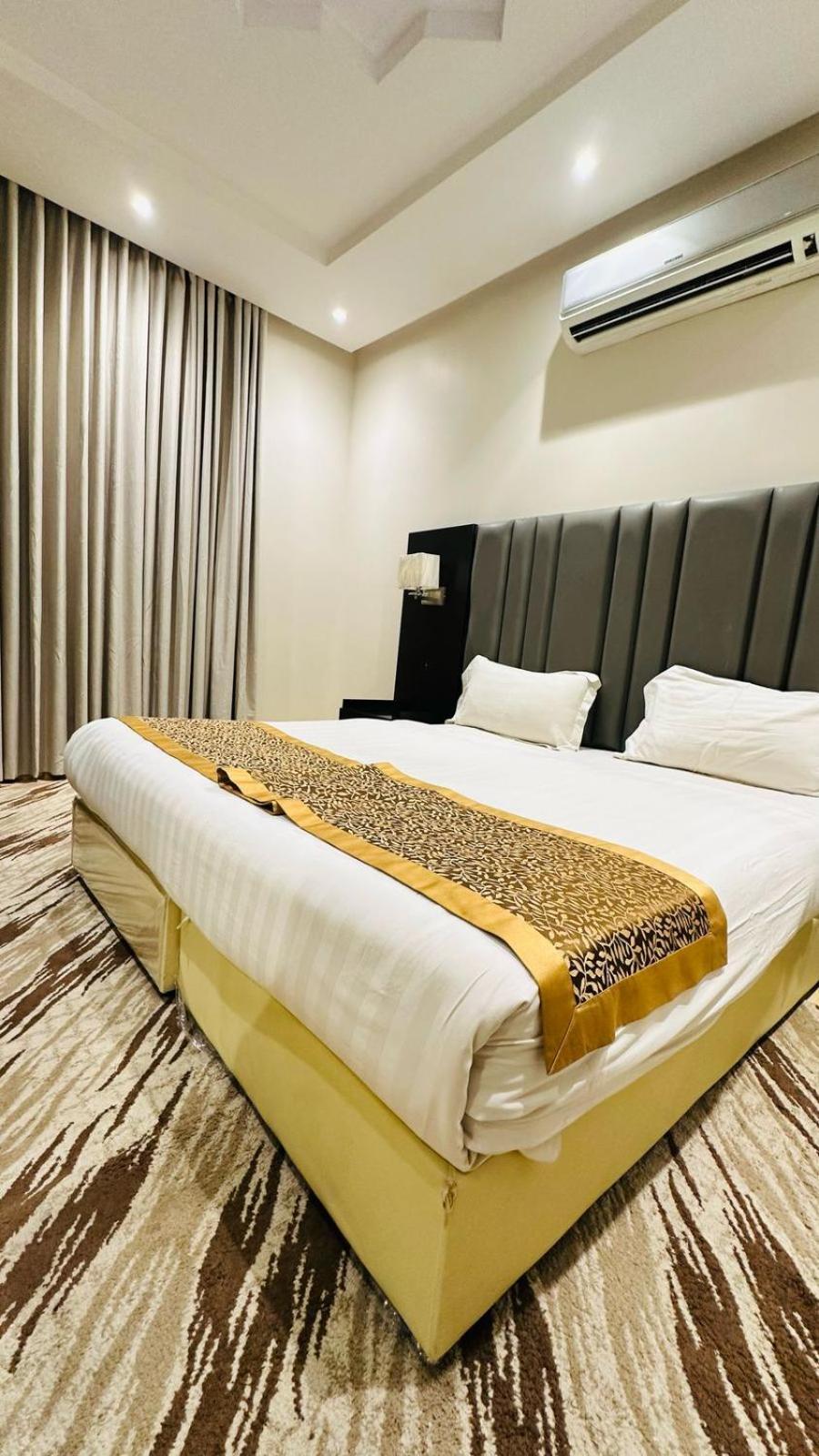Al Rafahya Crown Aparthotel Riyadh