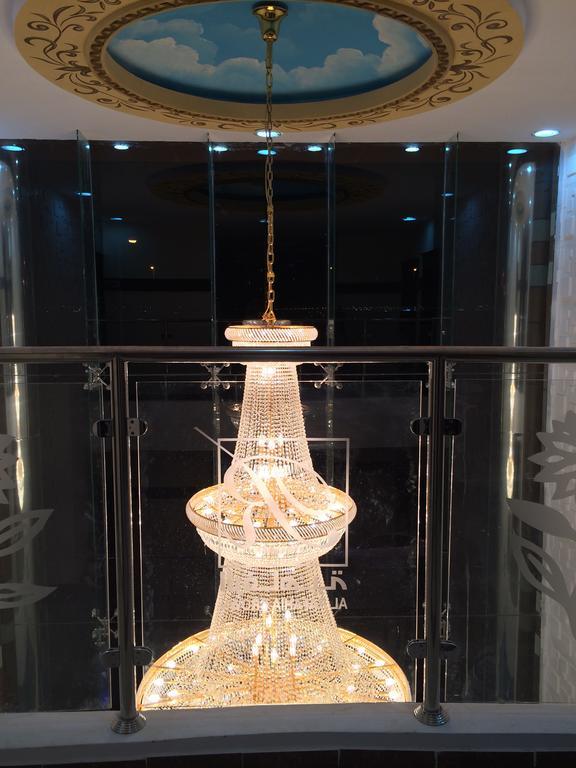 Al Rafahya Crown Aparthotel 4*